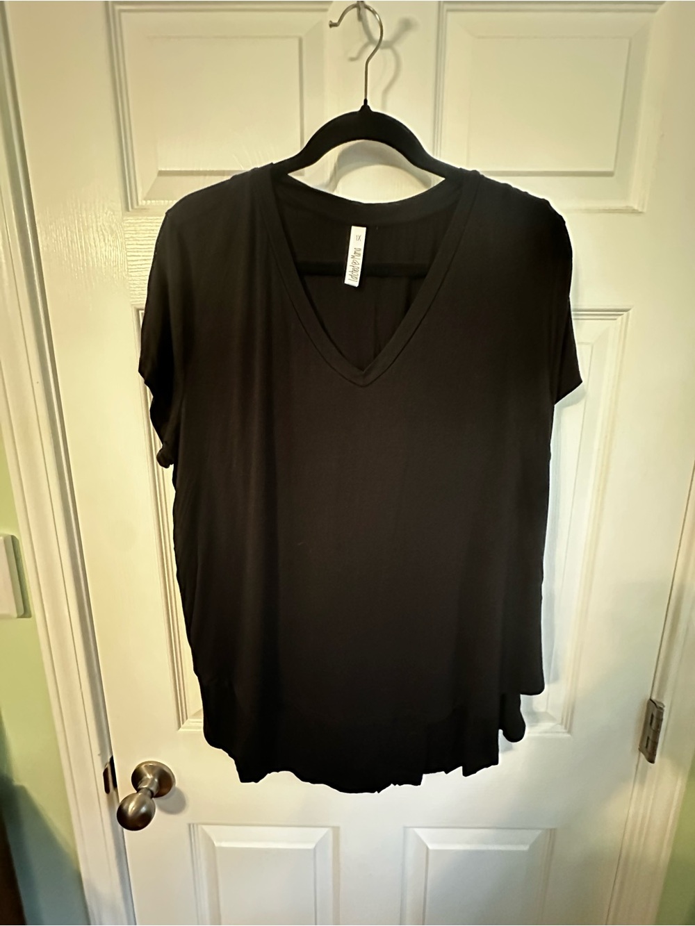 ***Three Pack*** of Latched Mama V-Neck Short Sleeve Tee Grey, Navy, Black - Picture 5 of 10